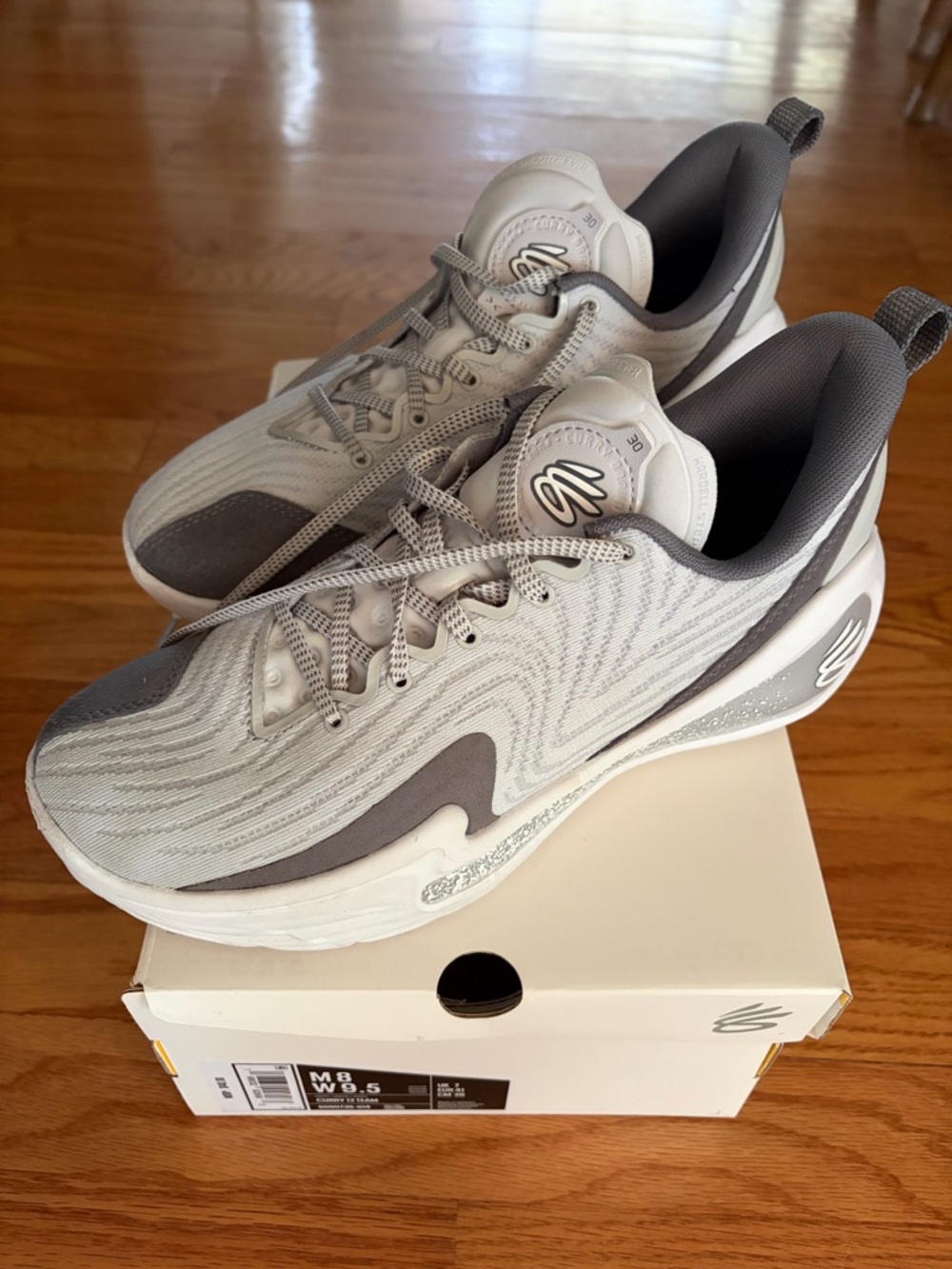 Curry 12 Team Basketball Shoes, Size Men’s 8/ Women’s 9.5
